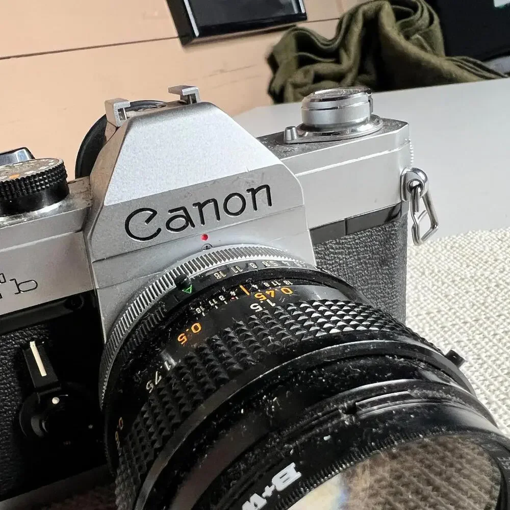 Canon FTb QL 35mm SLR‎ Film Camera FD 50mm f/1.4 S.C. Lens Made in Japan Vintage